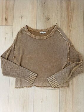 American Eagle Outfitters Cropped Crewneck Sweater in Camel M